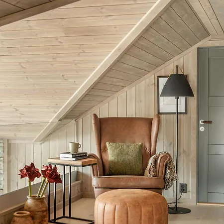 Holiday home Stylish Edge-of-forest By The Water Sarpsborg